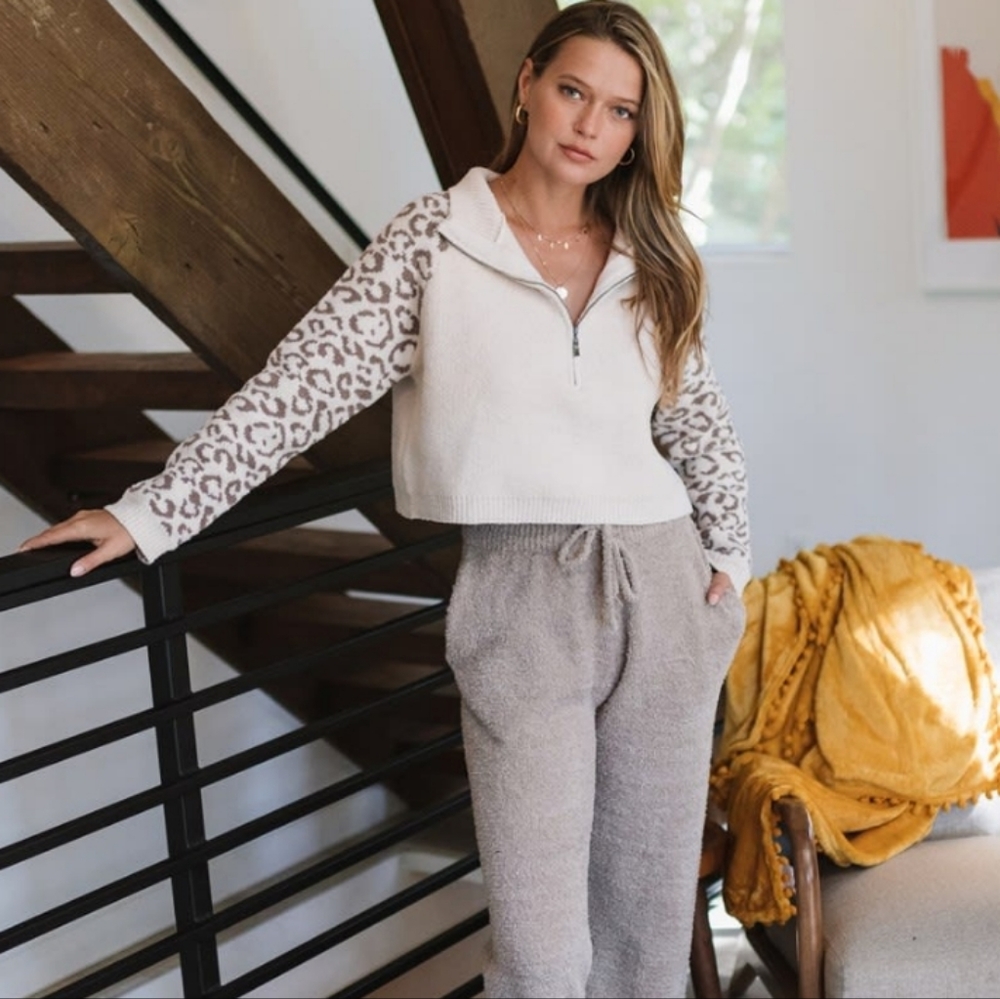 AMARYLLIS Cloudknit Cropped Half Zip Plush Sweater/Lounging Top